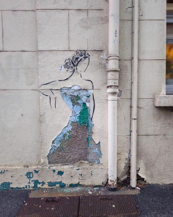 This Artist Turns Cracks And Broken Walls Into Art, 40 Clever Street Interventions By Oakoak (New Pics)