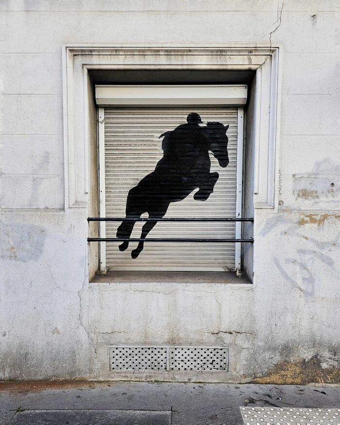 This Artist Turns Cracks And Broken Walls Into Art, 40 Clever Street Interventions By Oakoak (New Pics)