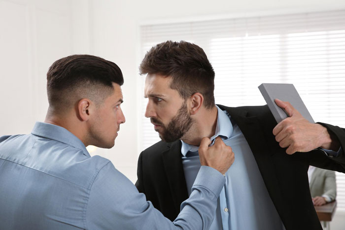 Guy Walks In On GF And His Bro During Son&rsquo;s Party, Wonders If He Just Went From &ldquo;Dad&rdquo; To &ldquo;Uncle&rdquo;