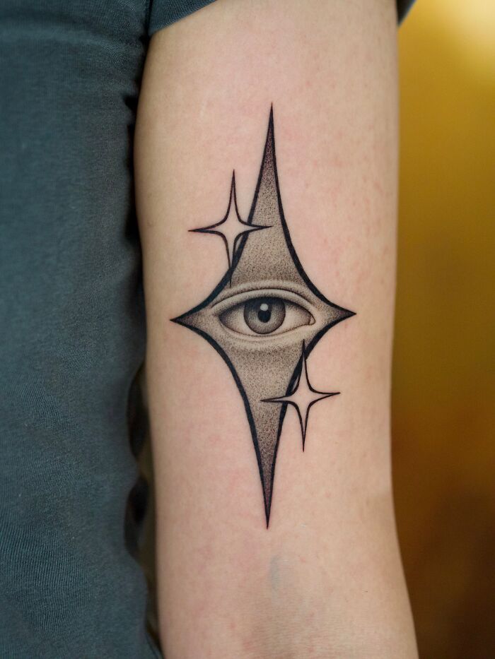 I Designed 22 Surreal Eye-Themed Tattoos That Hide Entire Worlds Behind A Single Gaze I Designed 22 Surreal Eye-Themed Tattoos That Hide Entire Worlds Behind A Single Gaze