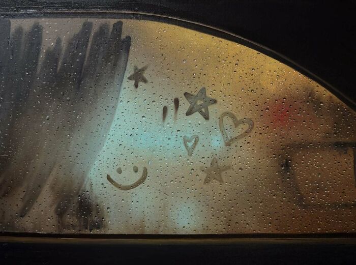 33 Hyper-Realistic Rain Paintings By This Artist That Look Almost Like Photographs