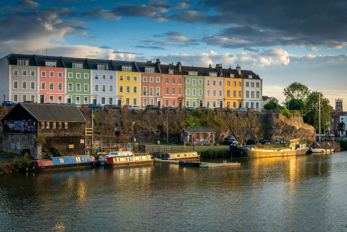 Woman Feels Betrayed After Parents Spend &pound;800K Inheritance On France Instead Of Her House Deposit