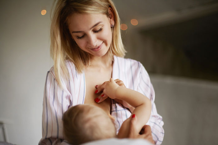 Woman Breastfeeds 8YO At Stepson’s House, Gets Mad As They Are Utterly Disgusted With Her