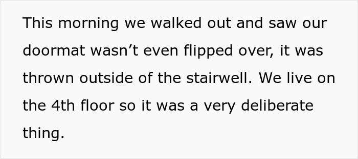 Parents Believe Creepy Clown Doormat Is Too Scary For Their Young Son, Start Crossing Boundaries Parents Believe Creepy Clown Doormat Is Too Scary For Their Young Son, Start Crossing Boundaries