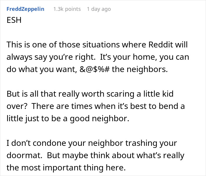 Parents Believe Creepy Clown Doormat Is Too Scary For Their Young Son, Start Crossing Boundaries Parents Believe Creepy Clown Doormat Is Too Scary For Their Young Son, Start Crossing Boundaries