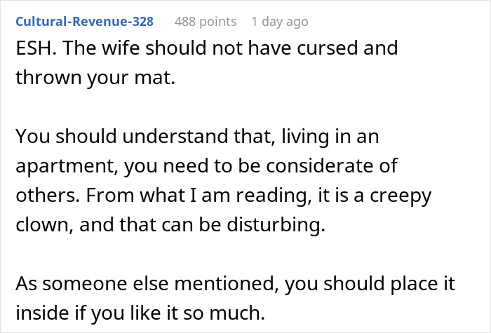 Parents Believe Creepy Clown Doormat Is Too Scary For Their Young Son, Start Crossing Boundaries Parents Believe Creepy Clown Doormat Is Too Scary For Their Young Son, Start Crossing Boundaries