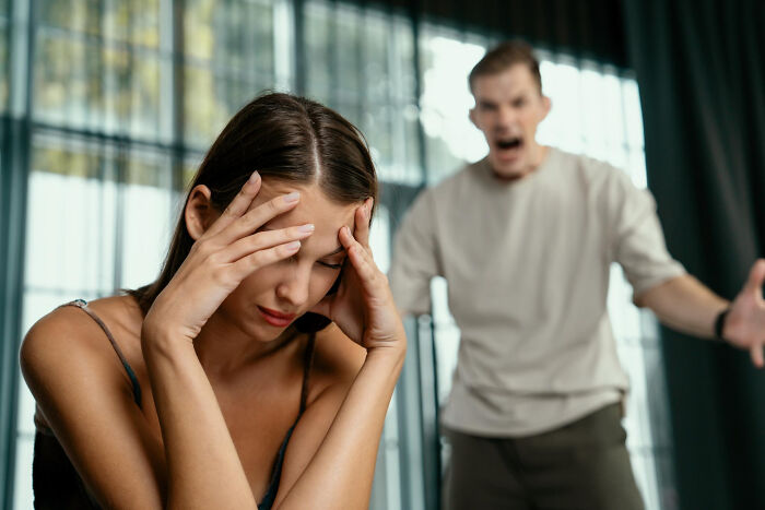 36 Brutally Honest Confessions From People Who Are Keeping Secrets From Their Significant Others