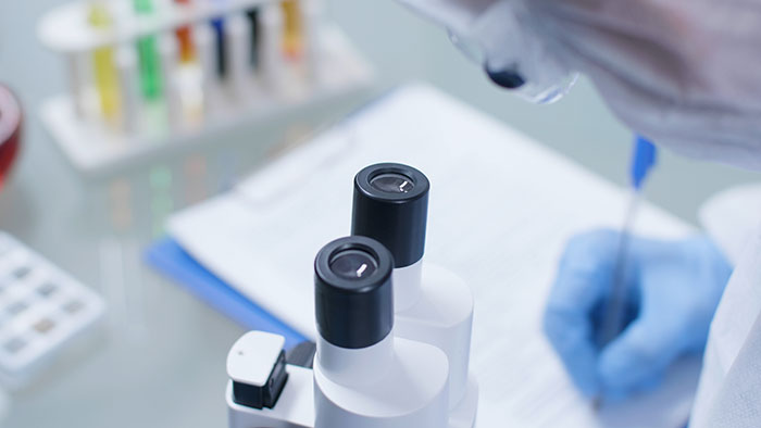 Couple Buys Discounted DNA Test As A Joke, Goes Wild As It Helps Solve Family’s 75-Year-Old Mystery