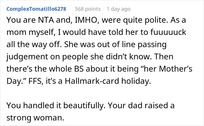 Karen Shames Dad For Celebrating Mother’s Day, Leaves Furious As His 19YO Daughter Defends Him Karen Shames Dad For Celebrating Mother’s Day, Leaves Furious As His 19YO Daughter Defends Him