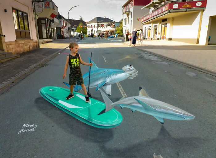 This Artist Turns Ordinary Streets Into Deep Holes, Oceans, And Wild Illusions (75 Pics)