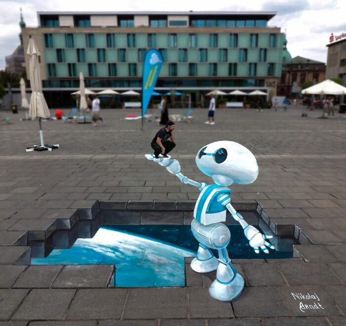 This Artist Turns Ordinary Streets Into Deep Holes, Oceans, And Wild Illusions (75 Pics)