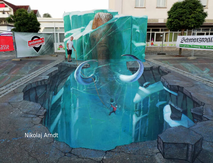 This Artist Turns Ordinary Streets Into Deep Holes, Oceans, And Wild Illusions (75 Pics)