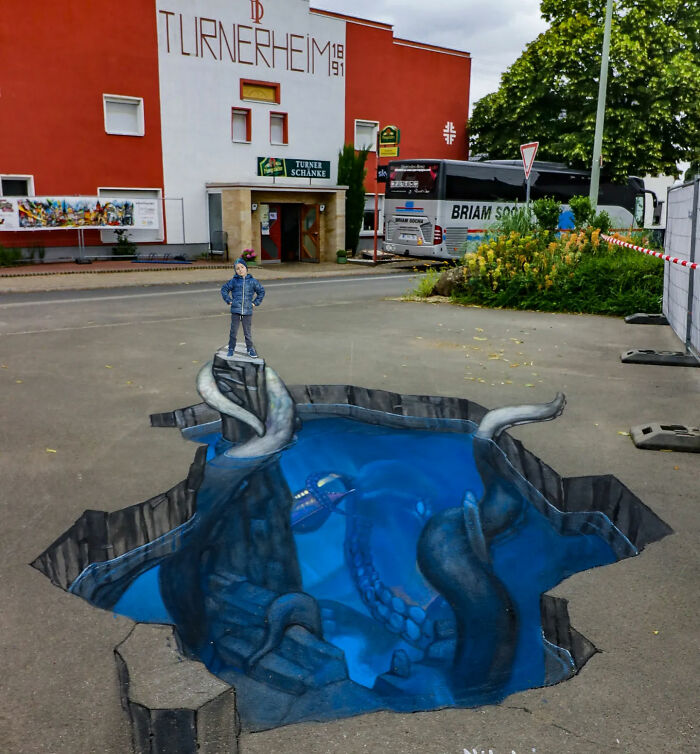 This Artist Turns Ordinary Streets Into Deep Holes, Oceans, And Wild Illusions (75 Pics)