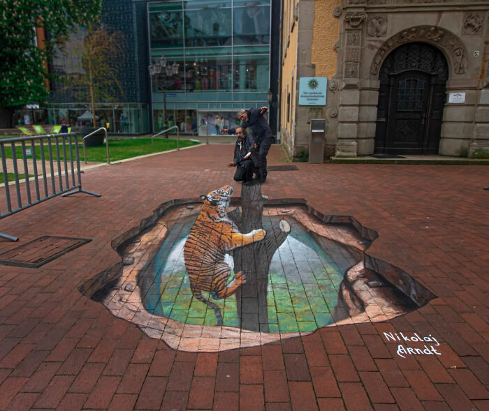 This Artist Turns Ordinary Streets Into Deep Holes, Oceans, And Wild Illusions (75 Pics)
