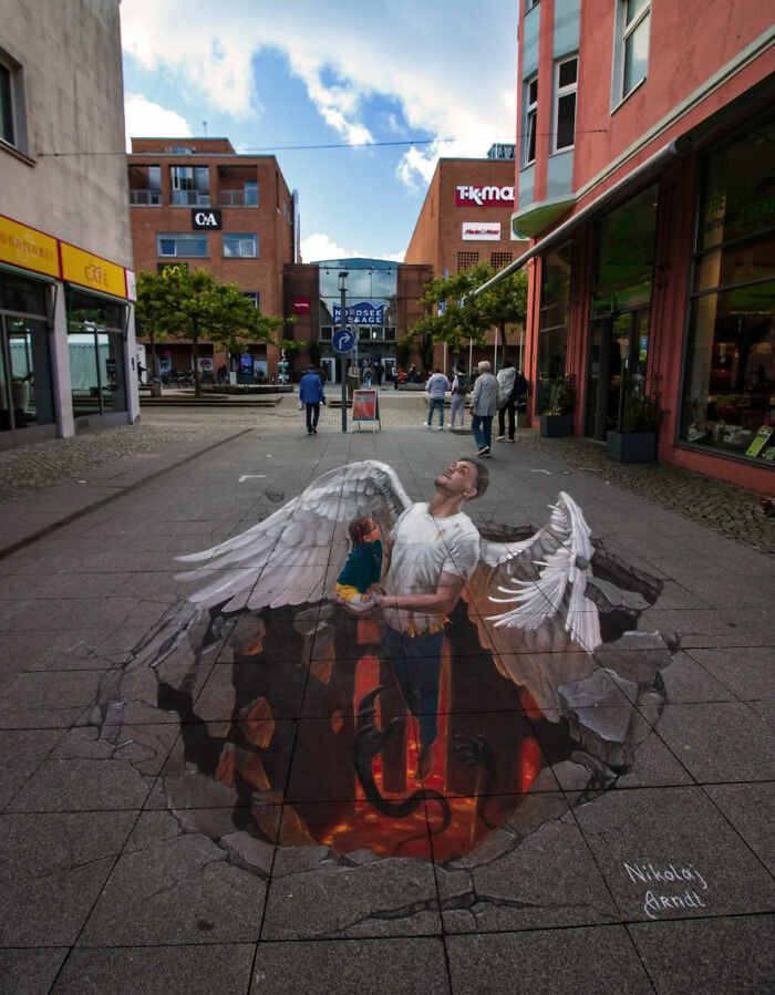This Artist Turns Ordinary Streets Into Deep Holes, Oceans, And Wild Illusions (75 Pics)