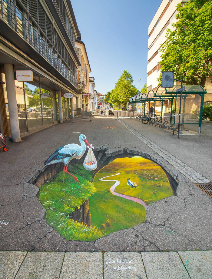 This Artist Turns Ordinary Streets Into Deep Holes, Oceans, And Wild Illusions (75 Pics)