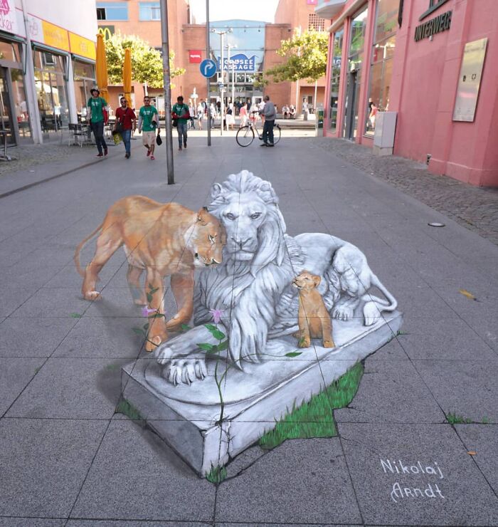 This Artist Turns Ordinary Streets Into Deep Holes, Oceans, And Wild Illusions (75 Pics)