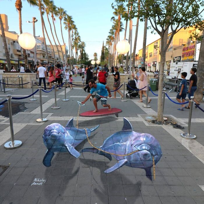 This Artist Turns Ordinary Streets Into Deep Holes, Oceans, And Wild Illusions (75 Pics)