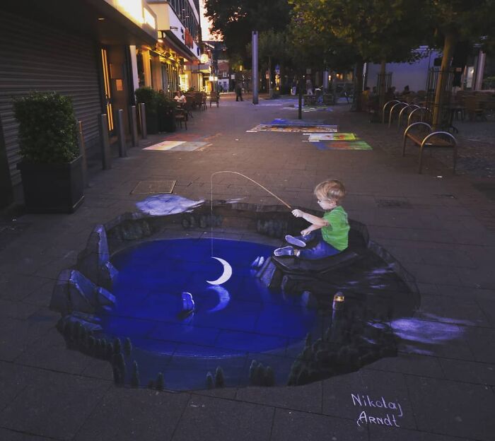 This Artist Turns Ordinary Streets Into Deep Holes, Oceans, And Wild Illusions (75 Pics)