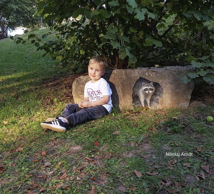 This Artist Turns Ordinary Streets Into Deep Holes, Oceans, And Wild Illusions (75 Pics)