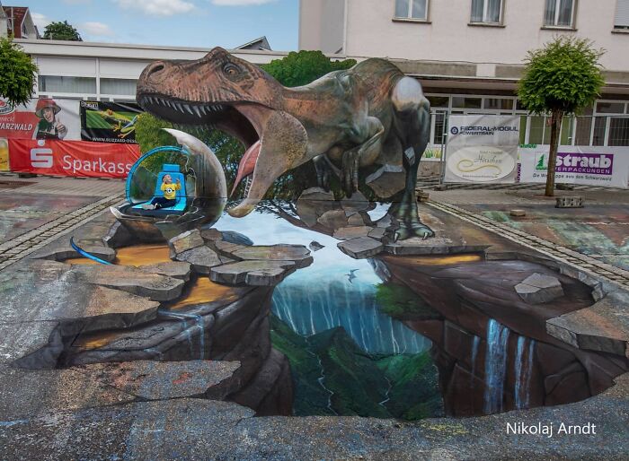 This Artist Turns Ordinary Streets Into Deep Holes, Oceans, And Wild Illusions (75 Pics)