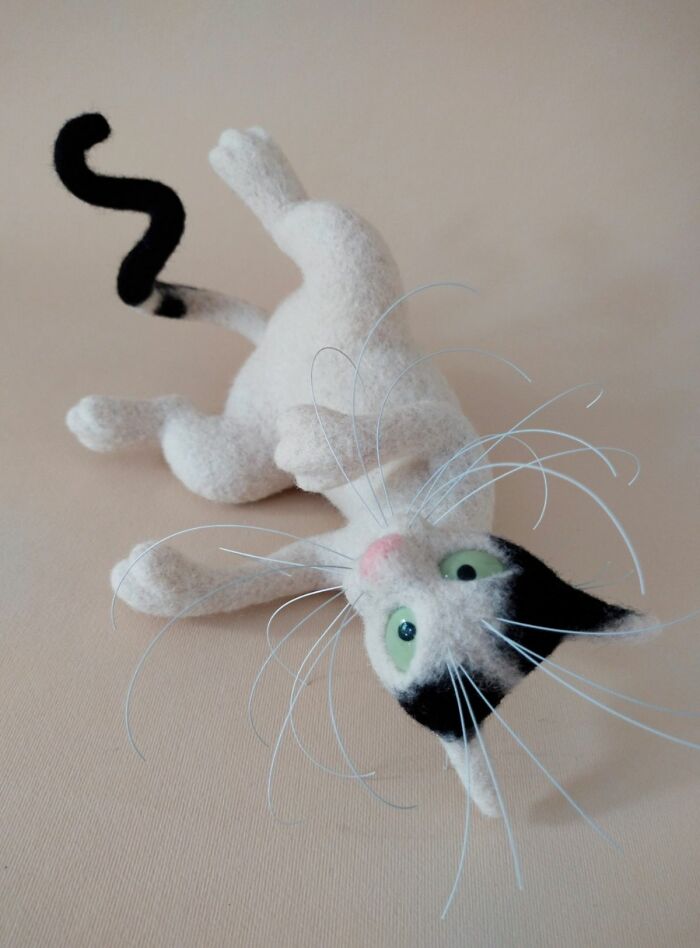 43 Wool Felted Cats With Over-The-Top Whiskers And Even Bigger Attitudes By Mary Derkach