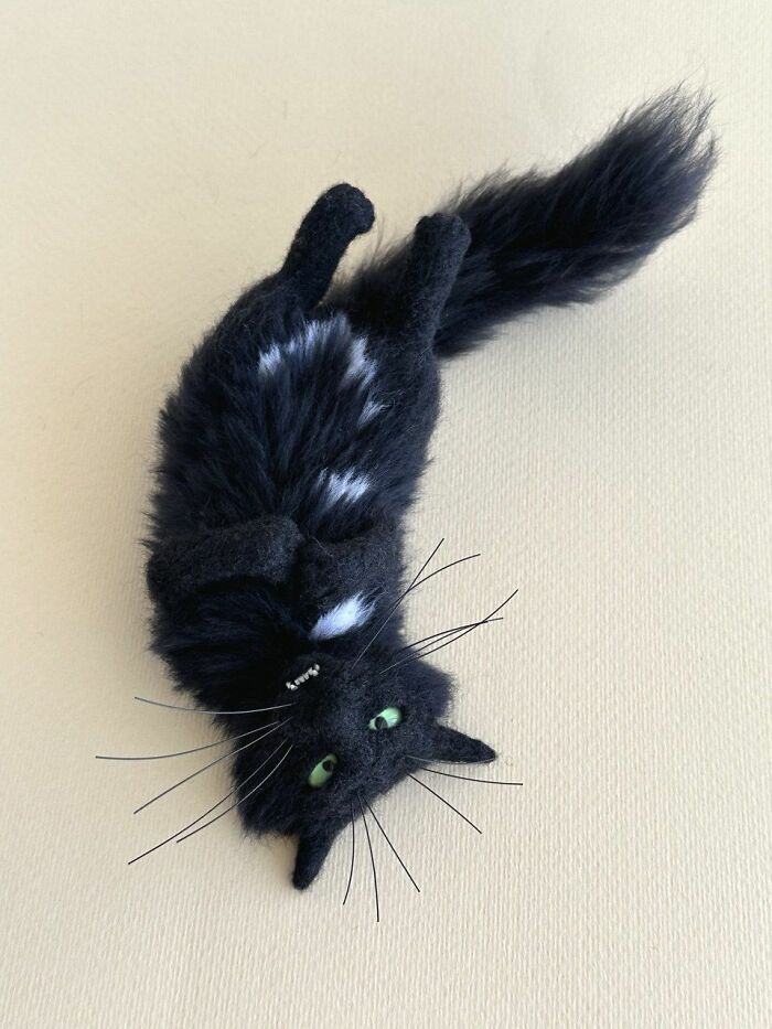43 Wool Felted Cats With Over-The-Top Whiskers And Even Bigger Attitudes By Mary Derkach