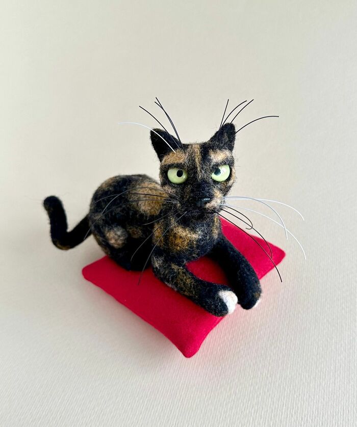 43 Wool Felted Cats With Over-The-Top Whiskers And Even Bigger Attitudes By Mary Derkach