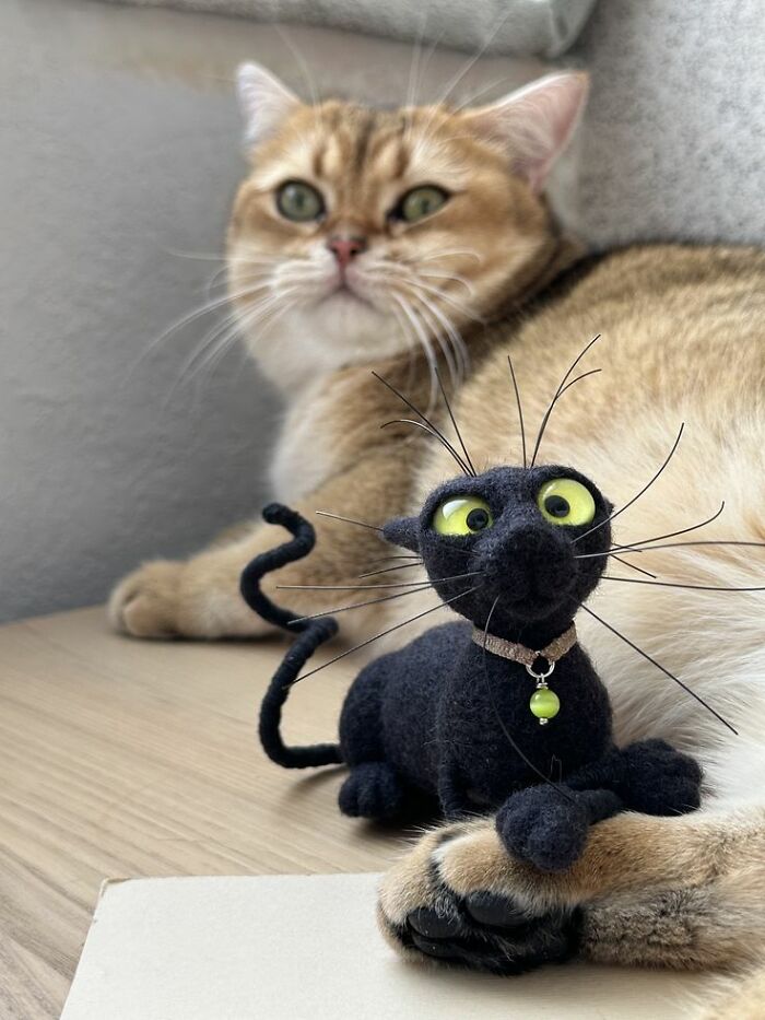 43 Wool Felted Cats With Over-The-Top Whiskers And Even Bigger Attitudes By Mary Derkach