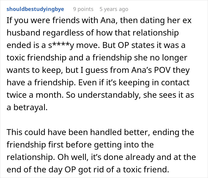 Woman Starts Dating Friend&rsquo;s Ex-Husband, Gets A Call When She Finds Out And It Makes Her Cry
