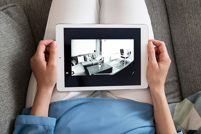 Controlling Man Insists On Keeping Indoor Camera On All The Time, Mad At Wife For Turning It Off