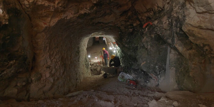 Mysterious Jerusalem Tunnel Fascinates Archaeologists, They Say It Is Unlike Anything They&rsquo;ve Seen
