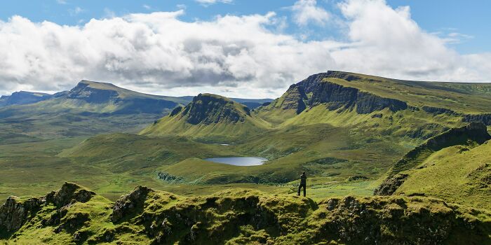 61 Stunning Views That Feel Like They Belong In Completely Different Parts Of The World