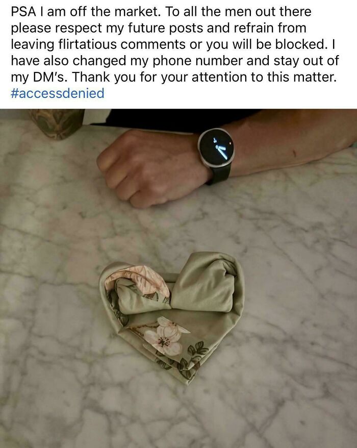 71 Times People Publicly Embarrassed Themselves In The Saddest Way Possible (New Pics)