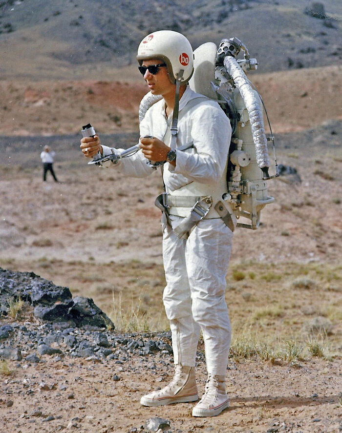 15 Future Technology Breakthroughs That Experts Promised Would Exist By Now