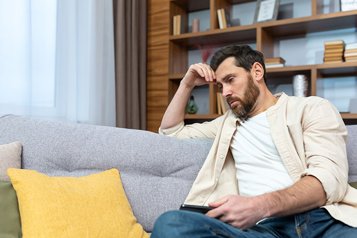 GF Finds Engagement Ring In BF’s Sock Drawer, Goes Ballistic After Seeing Another Woman Wearing It