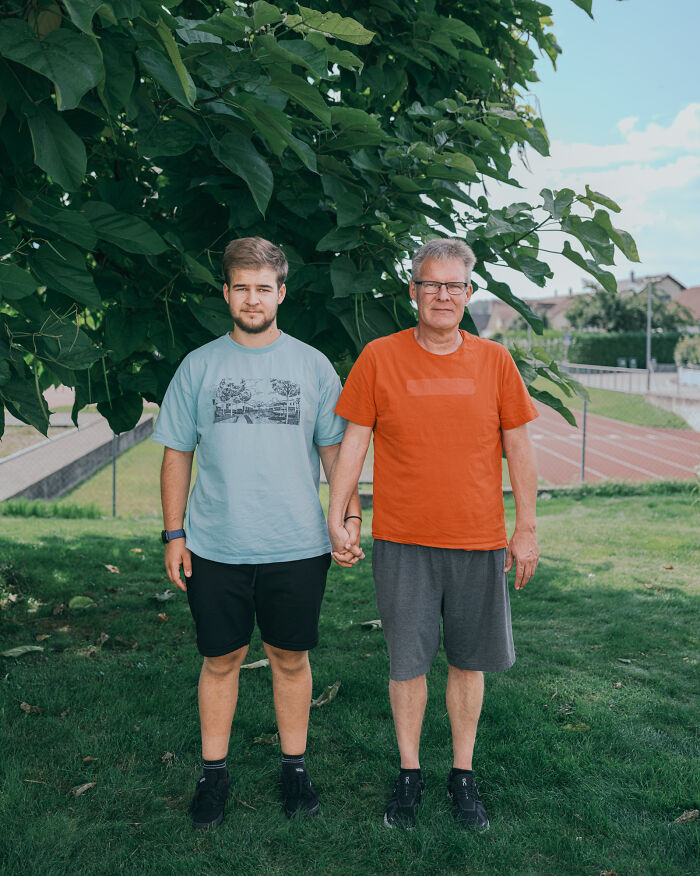 This Photographer Asked Fathers And Sons To Hold Hands In 15 Countries, And The Results Are Deeply Emotional This Photographer Asked Fathers And Sons To Hold Hands In 15 Countries, And The Results Are Deeply Emotional