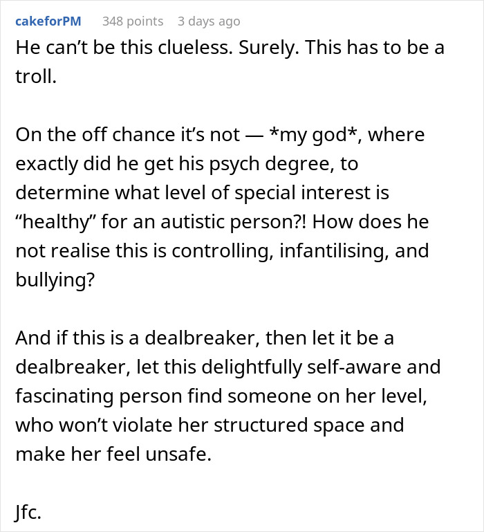 People Shred This Person To Pieces For Belittling GF For Her Interests, Their Defense Is Terrible