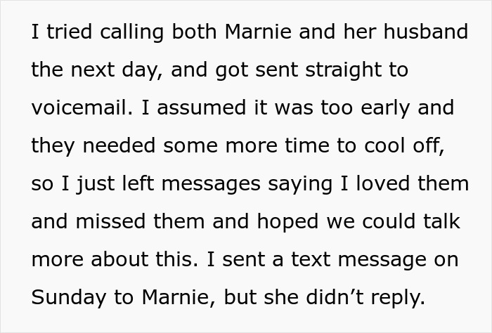 Childfree Daughter Wants Mom To Treat Her Dogs Like Grandkids, Unleashes A Family Jealousy Feud Childfree Daughter Wants Mom To Treat Her Dogs Like Grandkids, Unleashes A Family Jealousy Feud