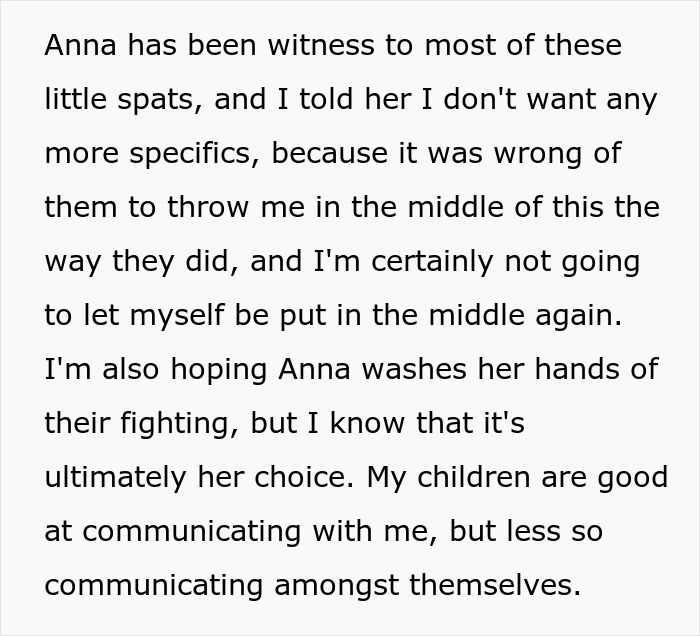 Childfree Daughter Wants Mom To Treat Her Dogs Like Grandkids, Unleashes A Family Jealousy Feud Childfree Daughter Wants Mom To Treat Her Dogs Like Grandkids, Unleashes A Family Jealousy Feud
