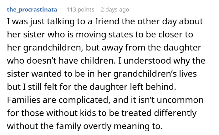 Childfree Daughter Wants Mom To Treat Her Dogs Like Grandkids, Unleashes A Family Jealousy Feud Childfree Daughter Wants Mom To Treat Her Dogs Like Grandkids, Unleashes A Family Jealousy Feud