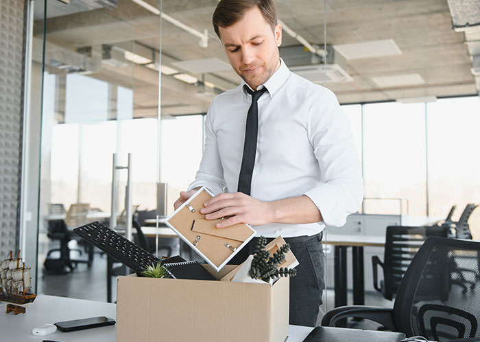 Boss Threatens To Call The Cops On IT Guy After Replacing Him With Her “Idiot” Nephew Backfires Spectacularly Boss Threatens To Call The Cops On IT Guy After Replacing Him With Her “Idiot” Nephew Backfires Spectacularly
