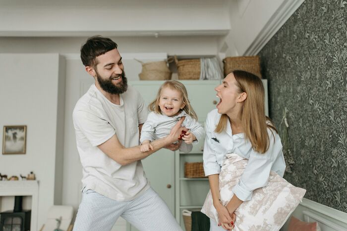 Relationship Expert Reveals 17 Green Flags That Matter More Than Big Romantic Gestures Relationship Expert Reveals 17 Green Flags That Matter More Than Big Romantic Gestures