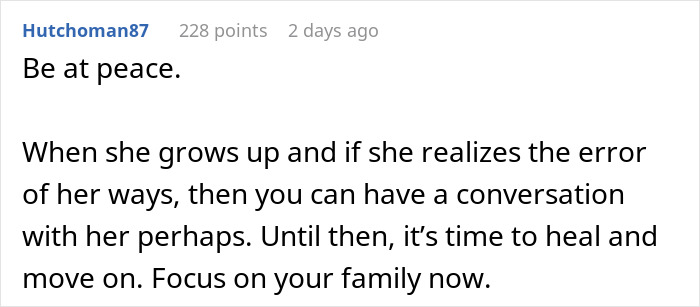 14YO Loathes Mom As Dad Fills Her Up With Hatred, Exhausted Mom Finally Gives Up Her Custody