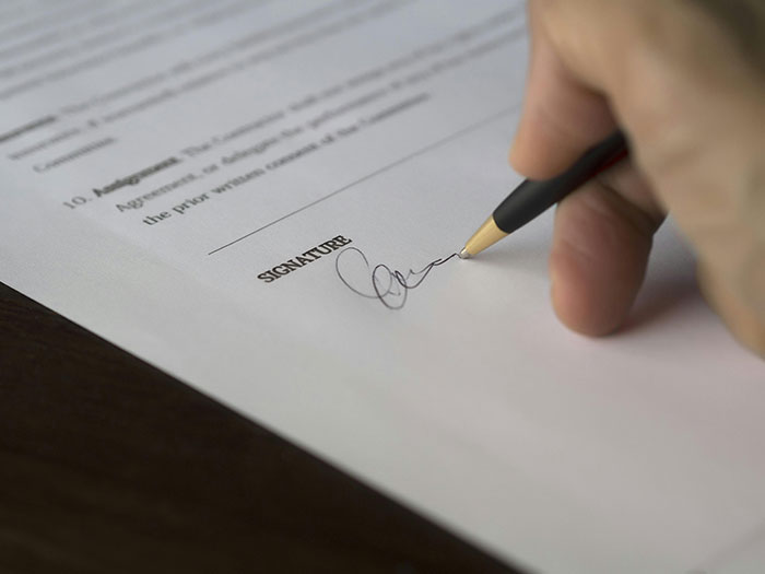 Woman Does As Told, Makes Sure She Has Signed Receipts For When Boss&rsquo;s Mistake Backfires And It Does