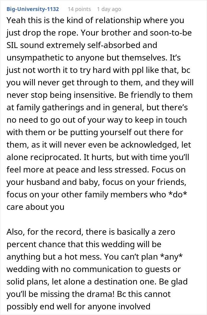 “I Became The Villain”: Woman Refuses To Attend Brother’s Wedding After Huge Miscommunication “I Became The Villain”: Woman Refuses To Attend Brother’s Wedding After Huge Miscommunication