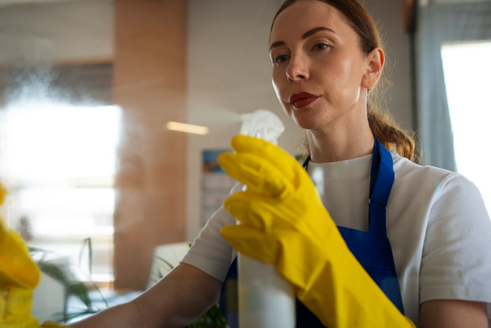 Kids Tired Of Mom’s Endless Cleaning Criticism, Secretly Hire Pros To Call Out Her Behavior Kids Tired Of Mom’s Endless Cleaning Criticism, Secretly Hire Pros To Call Out Her Behavior