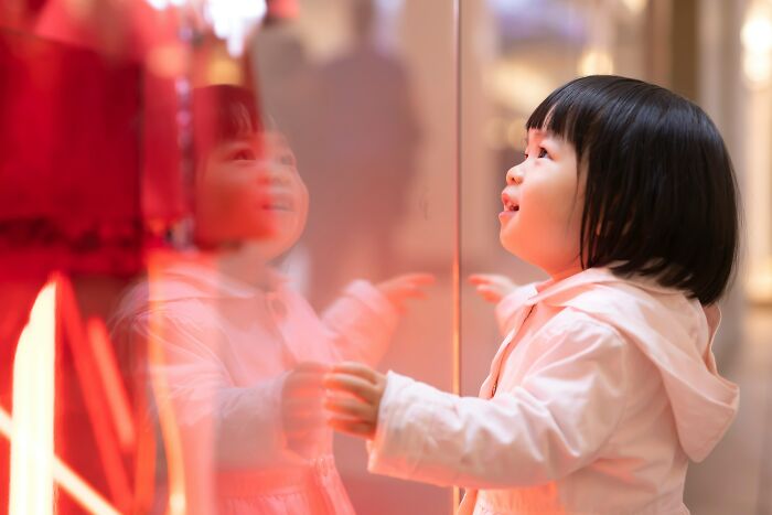 Parenting Expert Shares 25 Everyday Behaviors That Can Affect Children More Than Adults Realize Parenting Expert Shares 25 Everyday Behaviors That Can Affect Children More Than Adults Realize