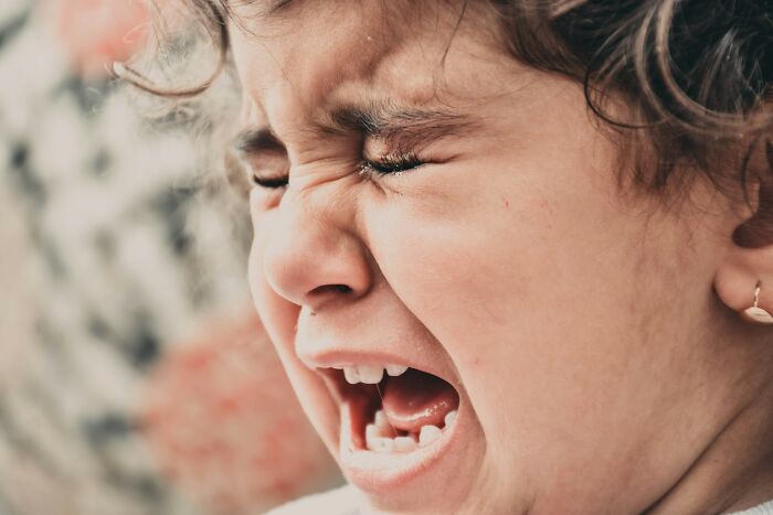 Parenting Expert Shares 25 Everyday Behaviors That Can Affect Children More Than Adults Realize Parenting Expert Shares 25 Everyday Behaviors That Can Affect Children More Than Adults Realize
