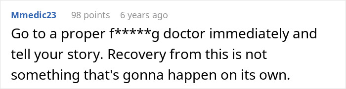 Guy Carries A Rock In His Ear For 13 Years, Finally Pulls It Out Himself After Doctors Fail
